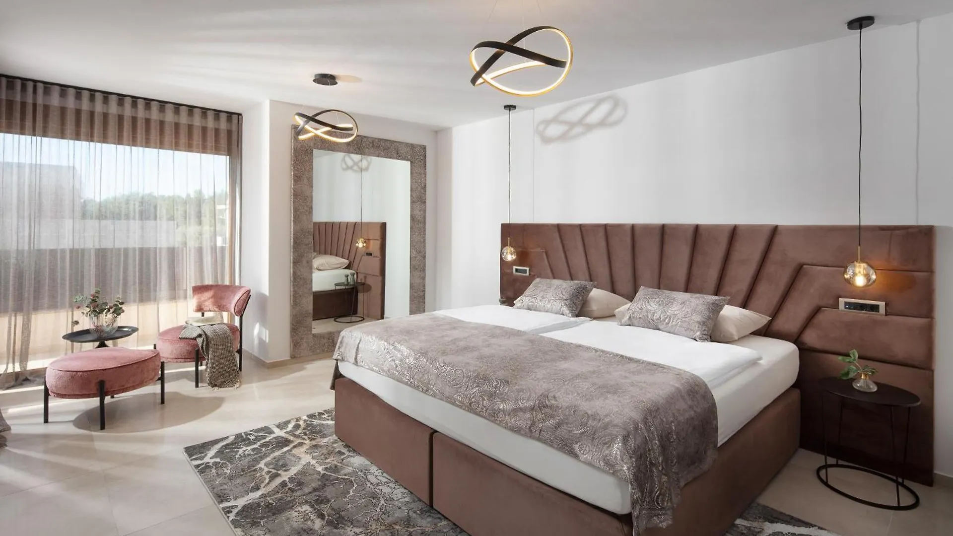 Malibu Royal Βίλα Vir